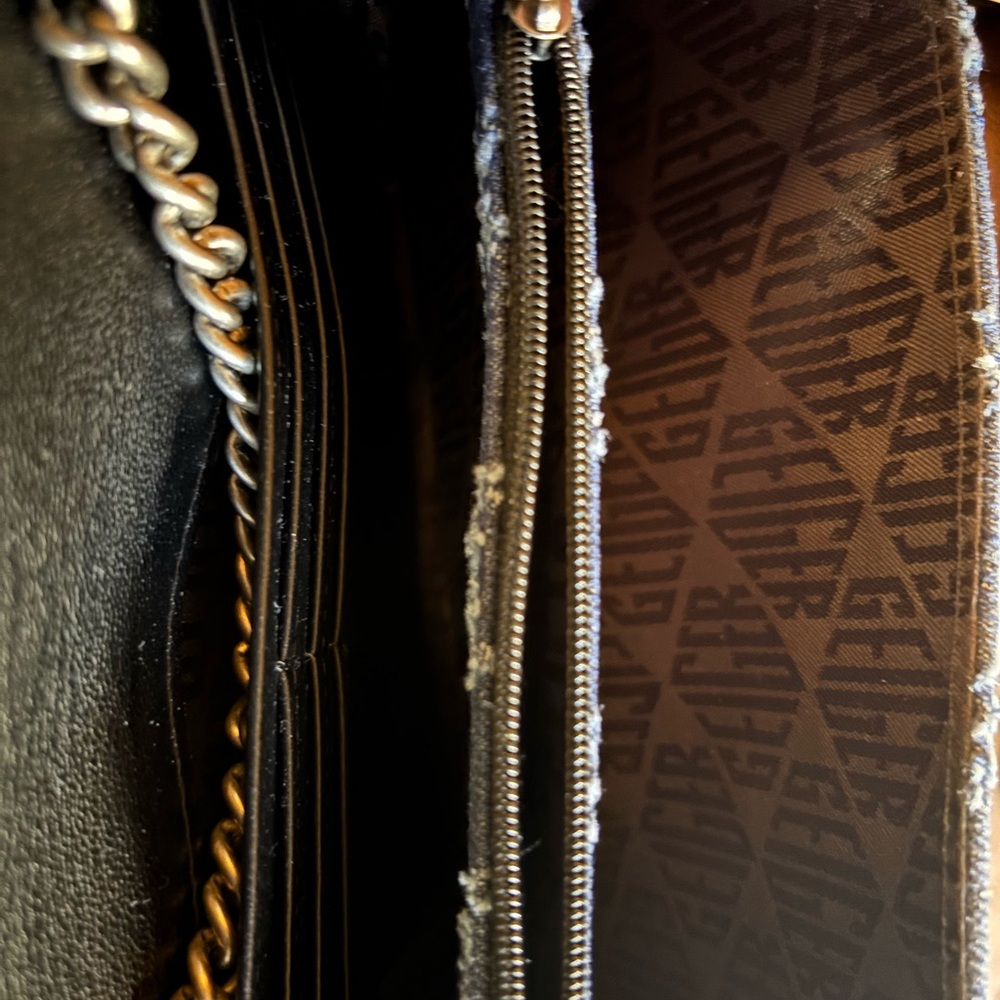 Kurt Geiger Navy Quilted Crossbody Bag - Picture 6 of 7
